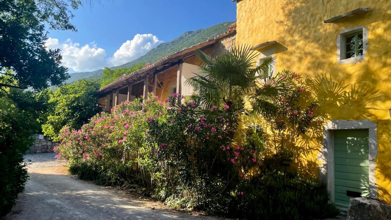 Hotel Village Balatura - Exclusive Veggie Tribalj  Exterior foto